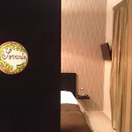 فندق مبيت وإفطار Terrazza Partenopea 4*